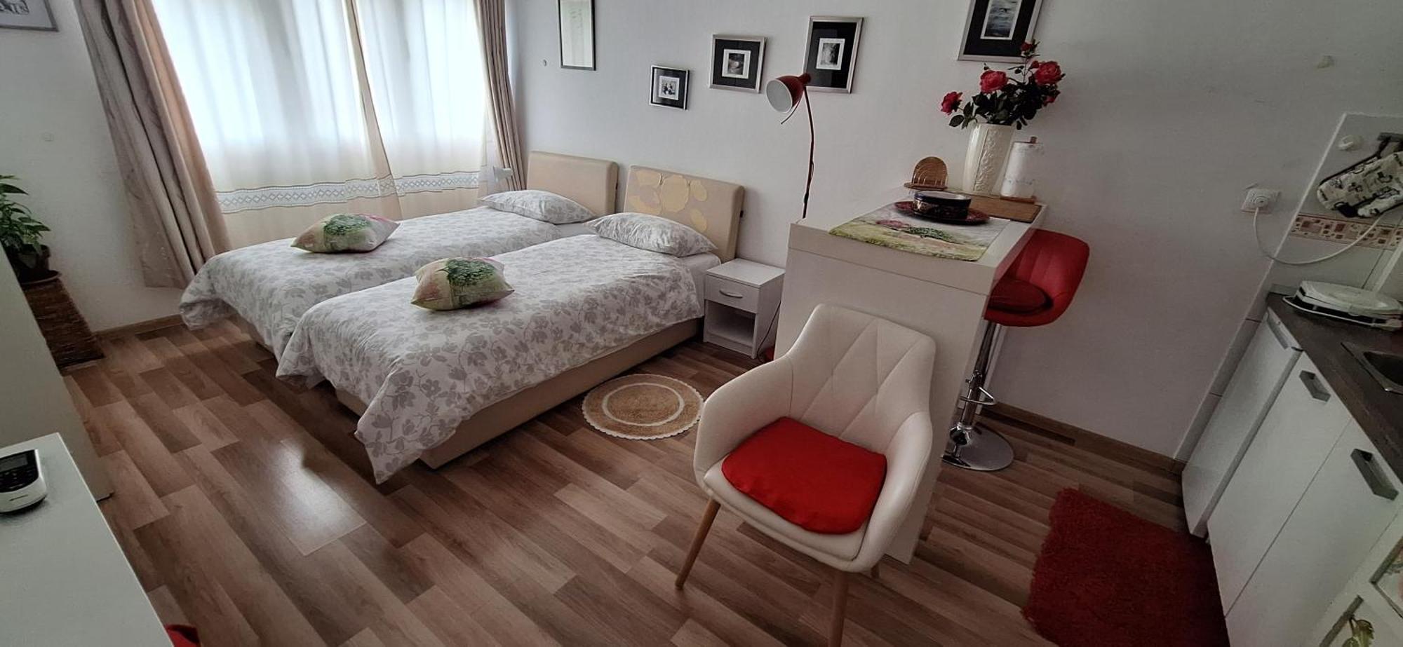 Klara Studio Apartman سبليت المظهر الخارجي الصورة